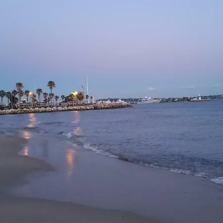 Golfe Juan 아파트 발로리스